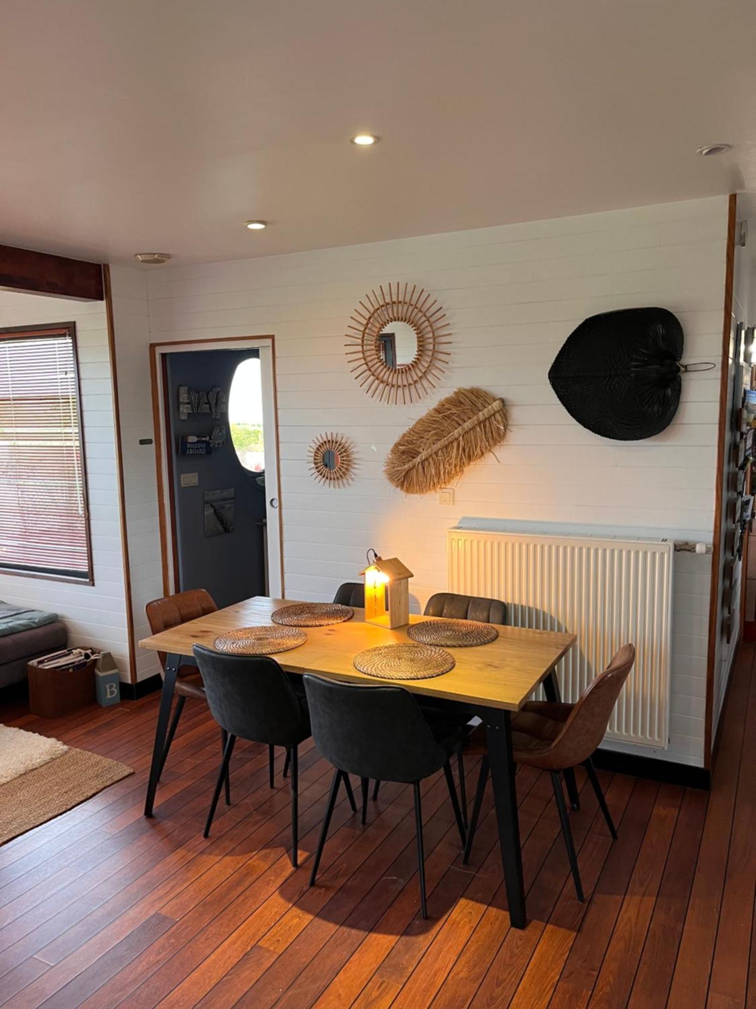 La Maison Bateau Au Bord De Mer Guisseny ภายนอก รูปภาพ